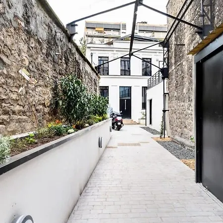 Bright & Renovated 3bd For 8 Guests In Le Marais! Parigi